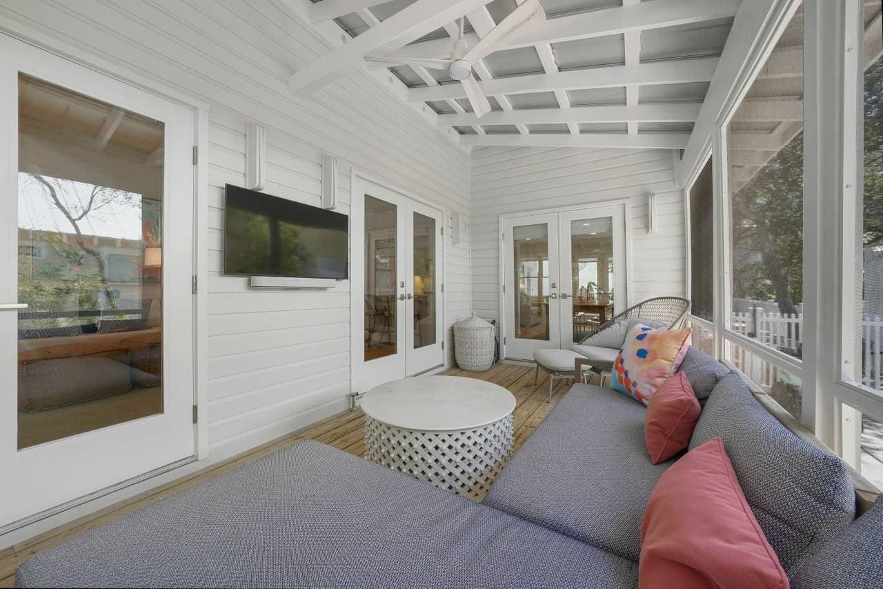 Knotty by Nature and Feeling Tipsea - Image 43