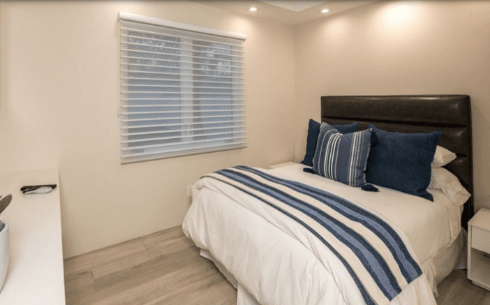 Dolphin Home - Image 22