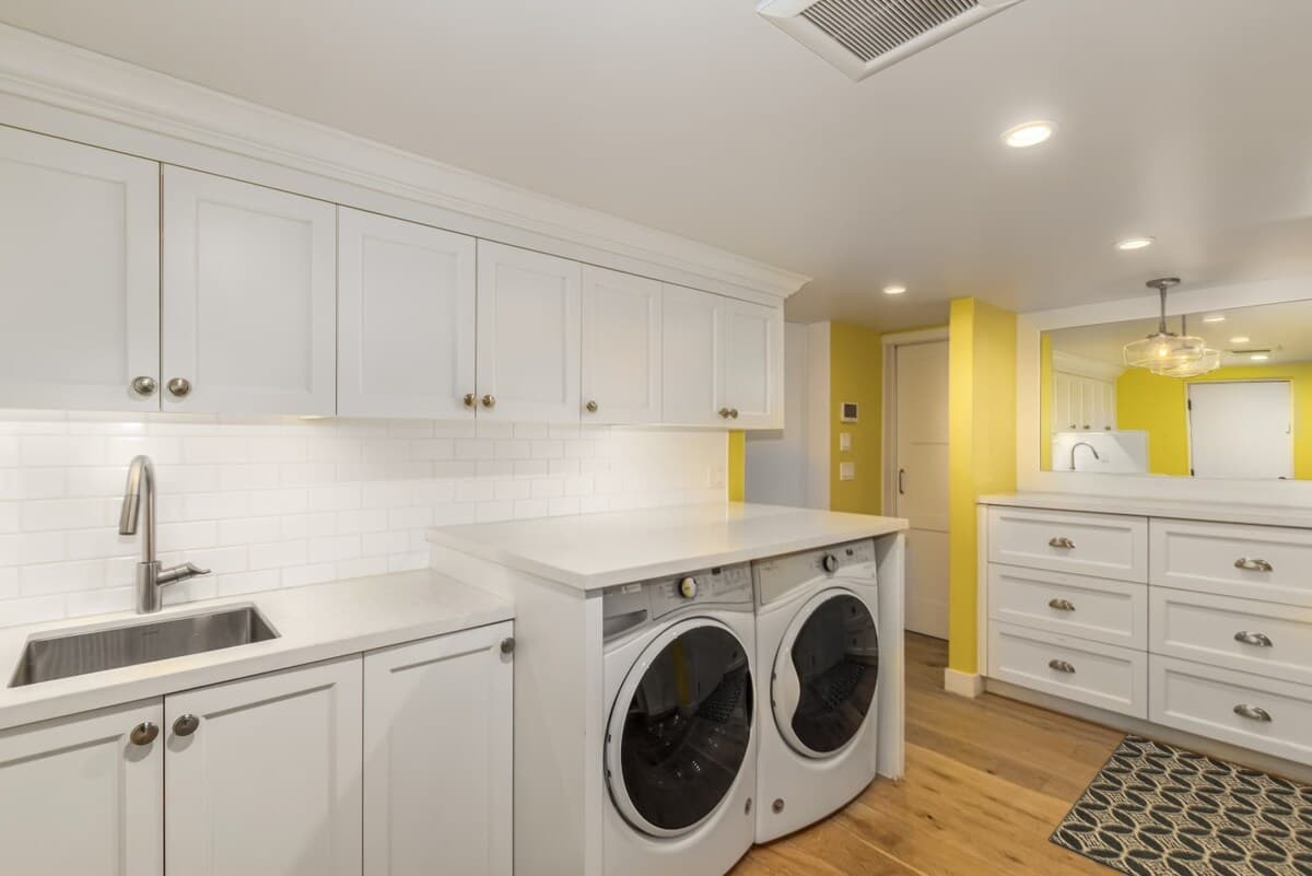 Hummingbird Estate - Image 35