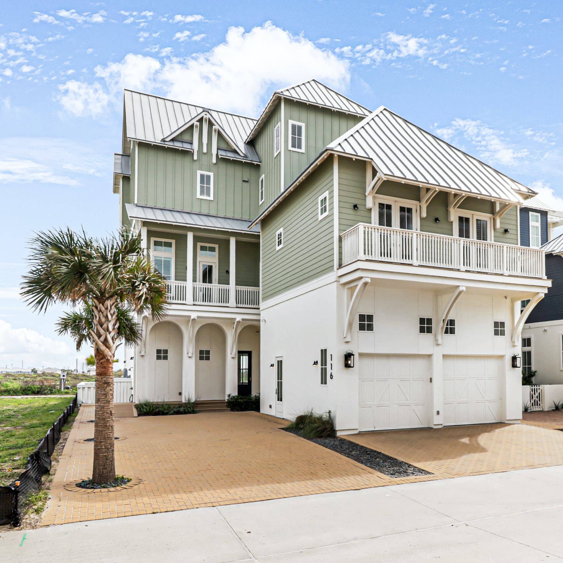 Pelican's Perch - Image 1