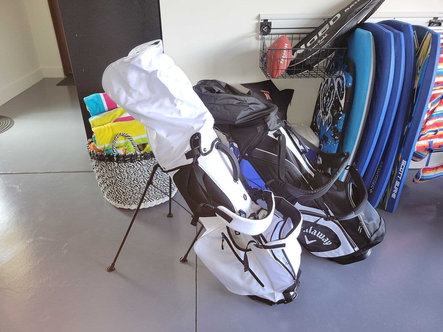 Hawaiian Elegance - Image 87