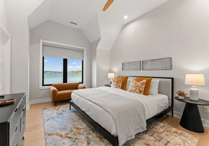 Circle Hollow - Image 35