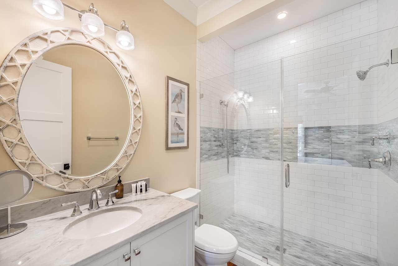 Shore Thing - Image 46