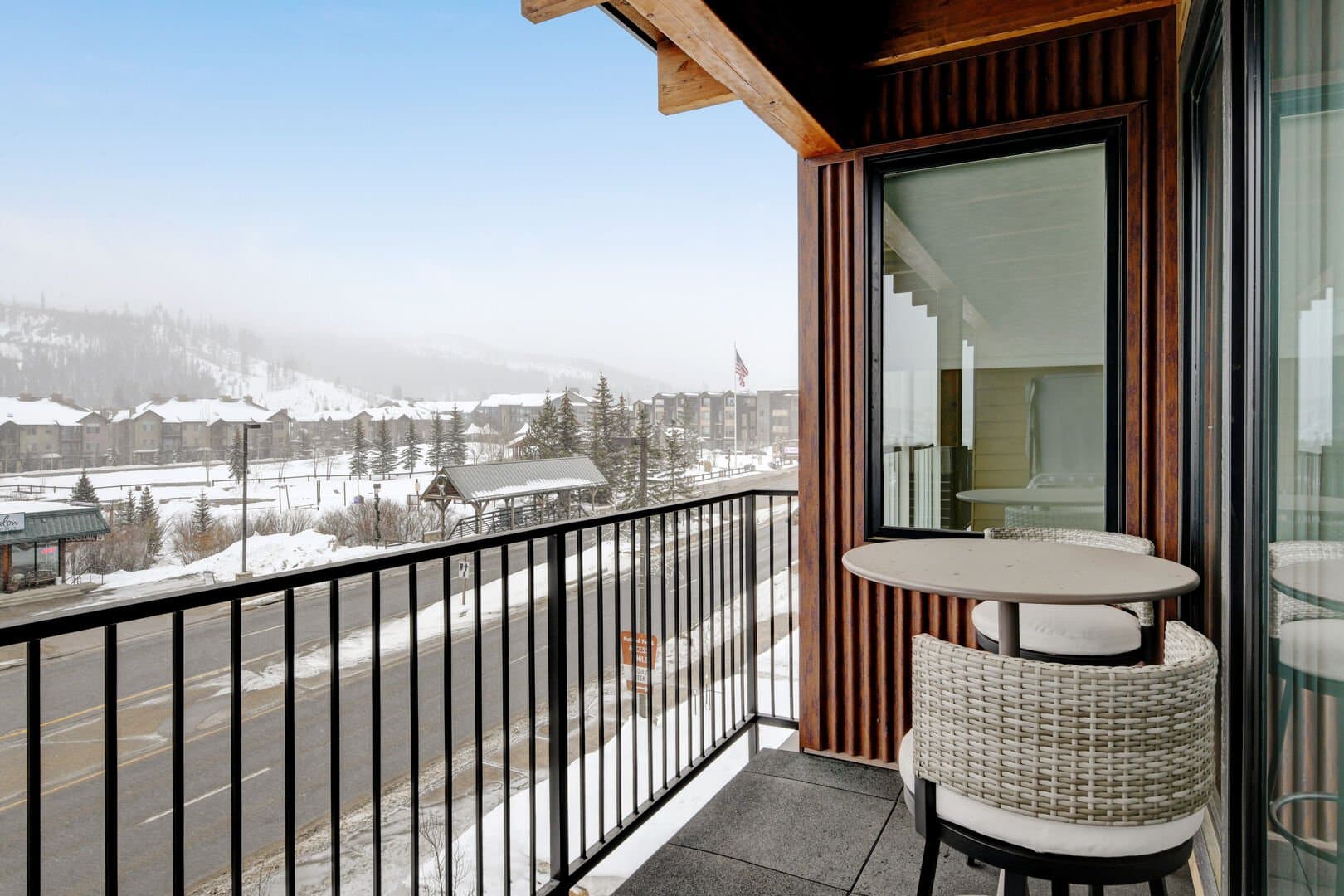 Arrow Luxury Loft #219 - Image 36