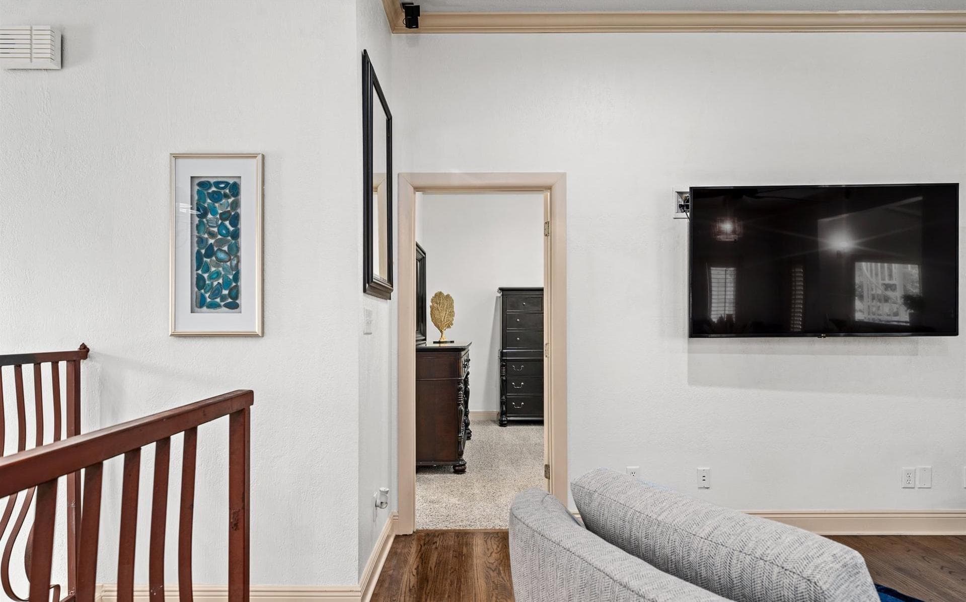 Paradise Isle - Image 38