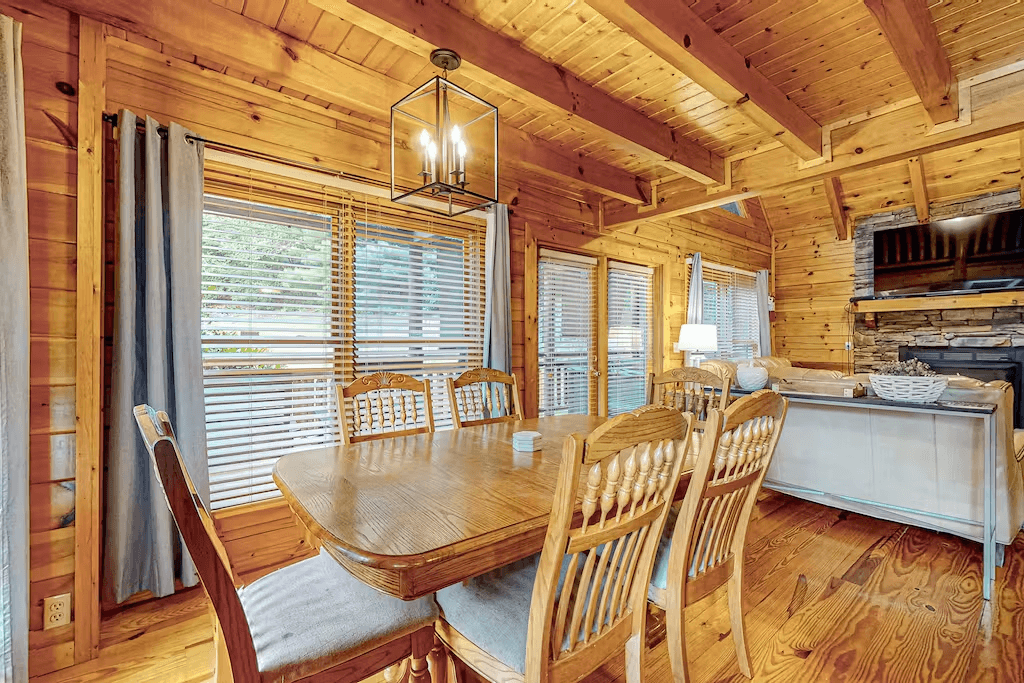 Fox Valley Lodge - Image 7