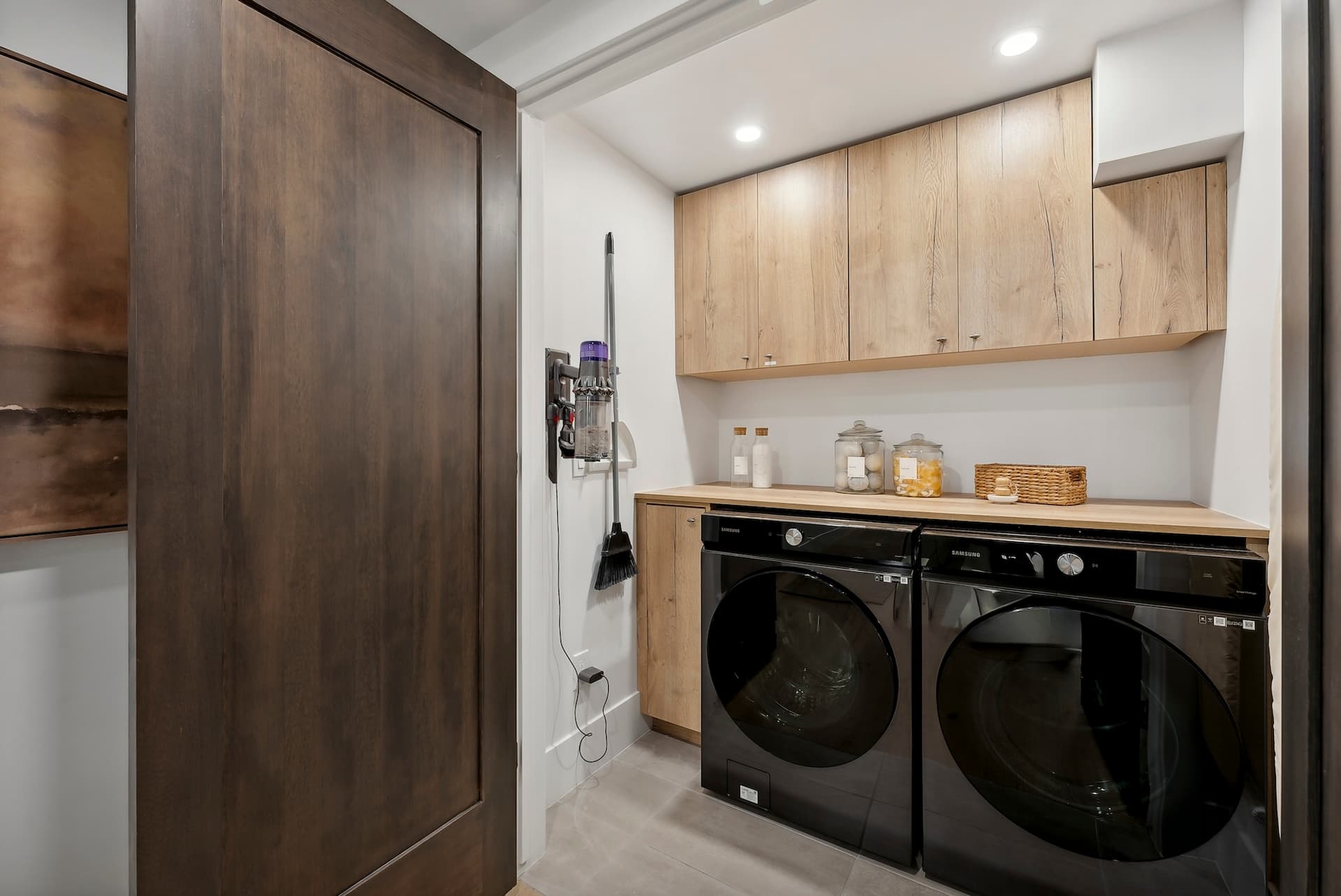 Slopeside Modern in Kings Crown - Image 20