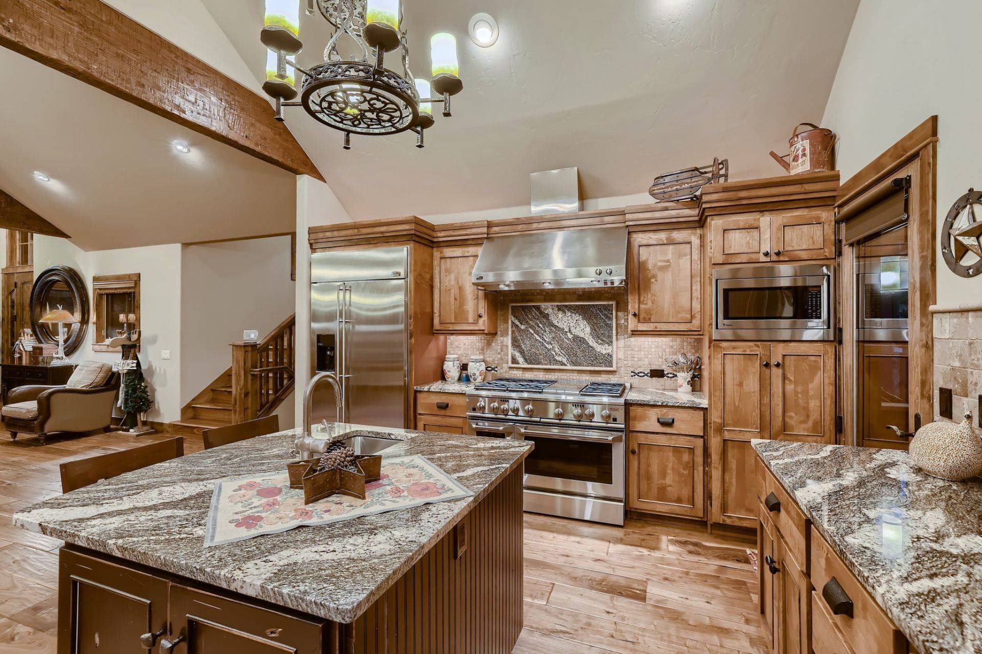 Merry Moose House - Image 8