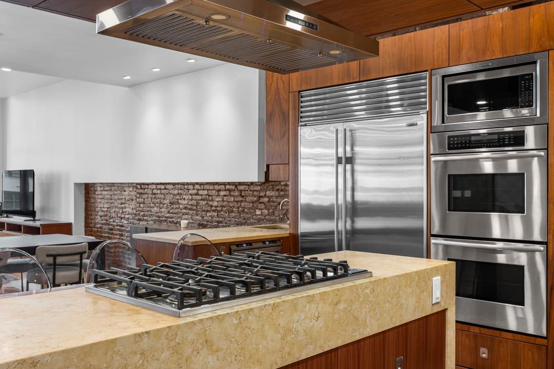 Rialto VI - Image 14