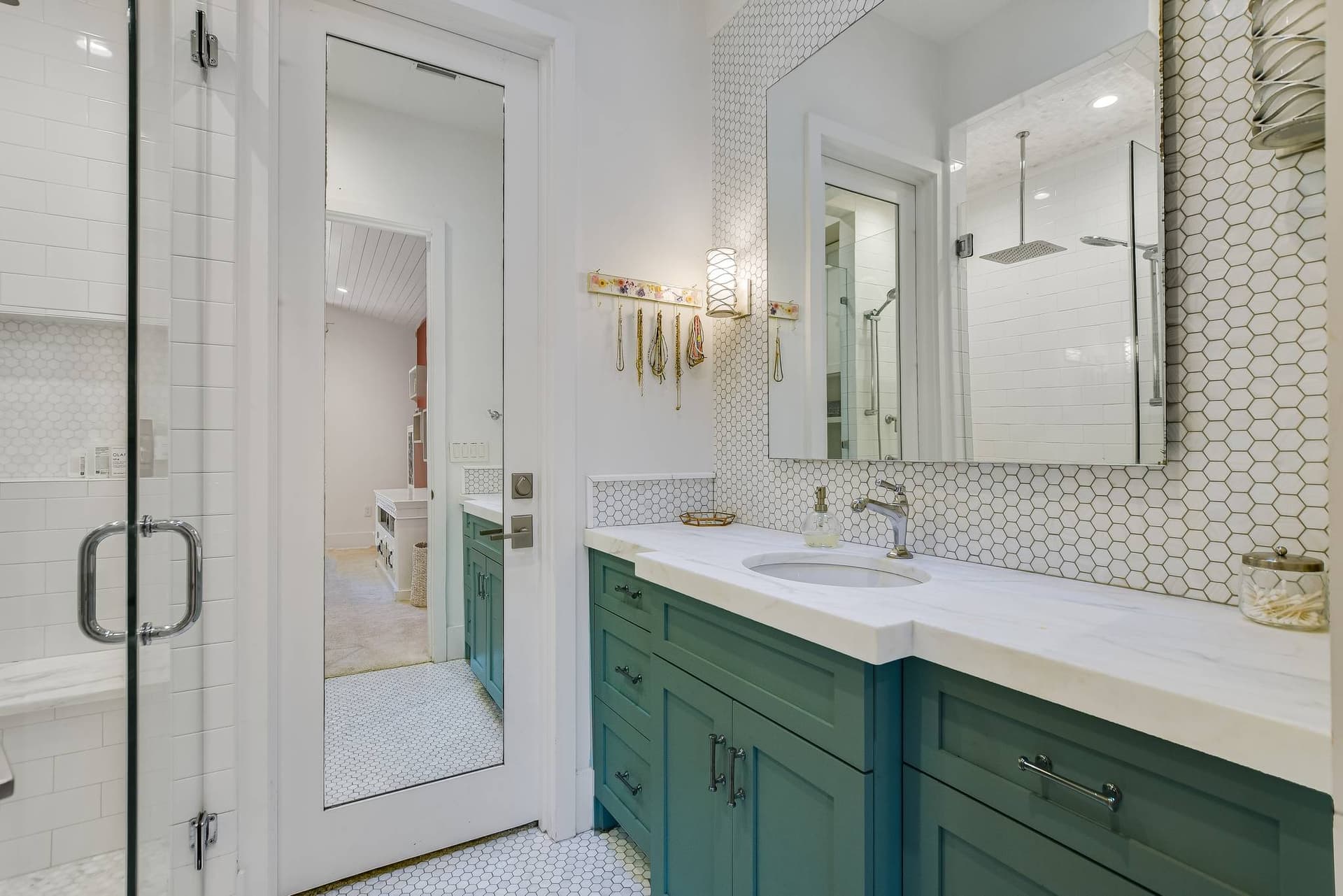 Lakeside on Lake Austin - Image 24