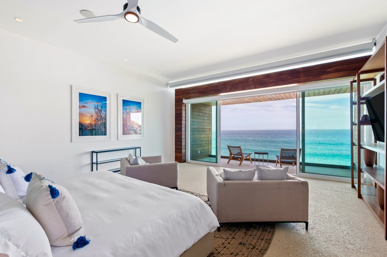 Private Beachfront in Palmilla - Image 44