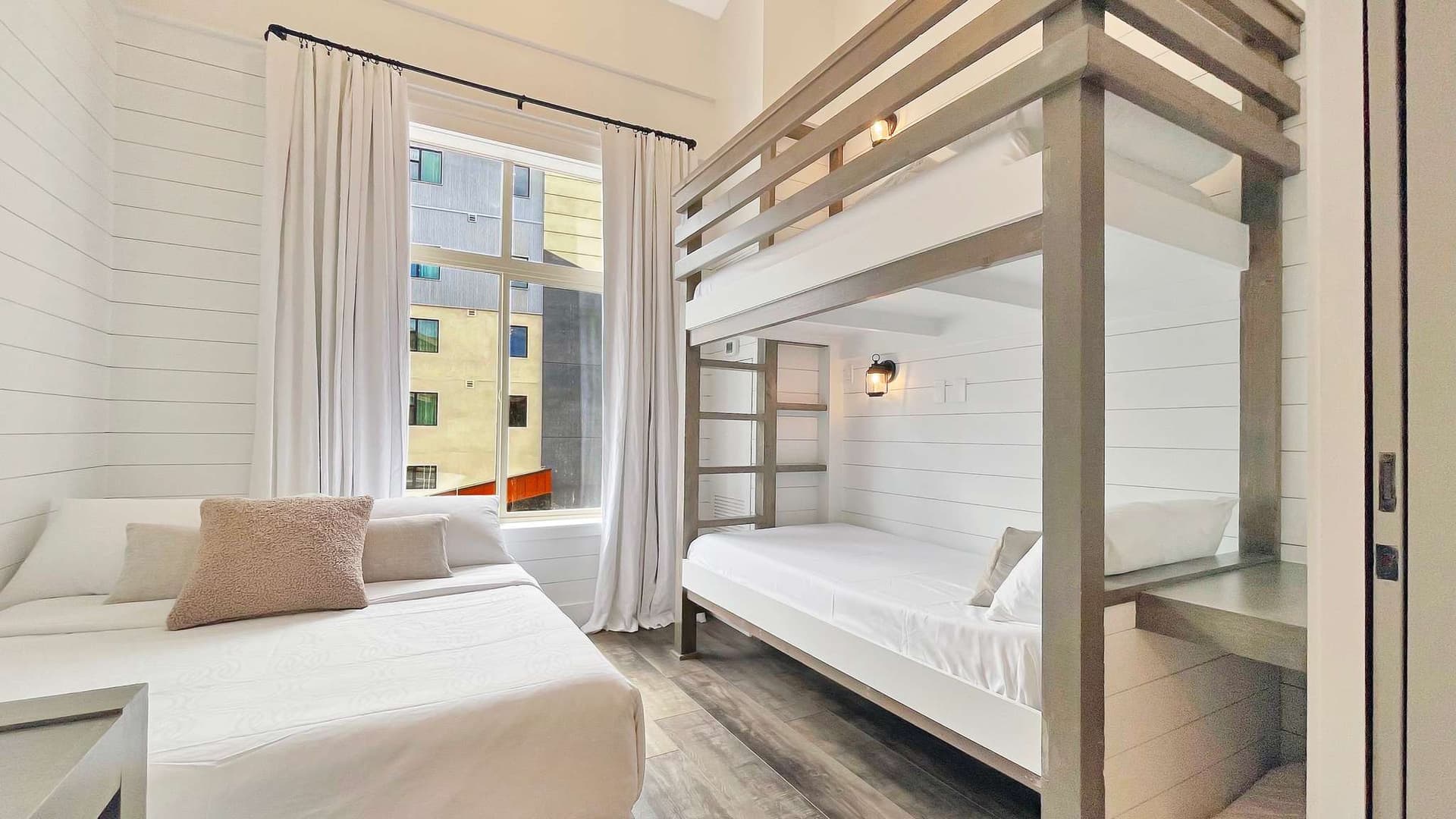 Sneaux Shack - Image 45