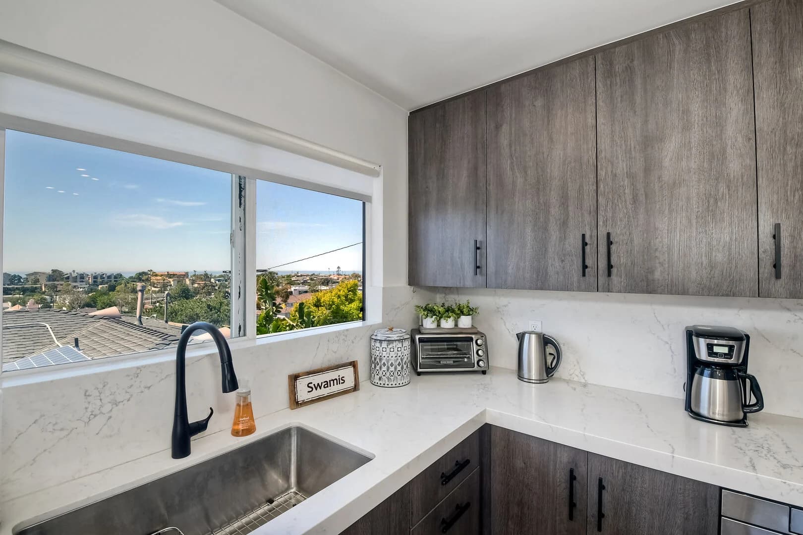 Encinitas Escape - Image 9