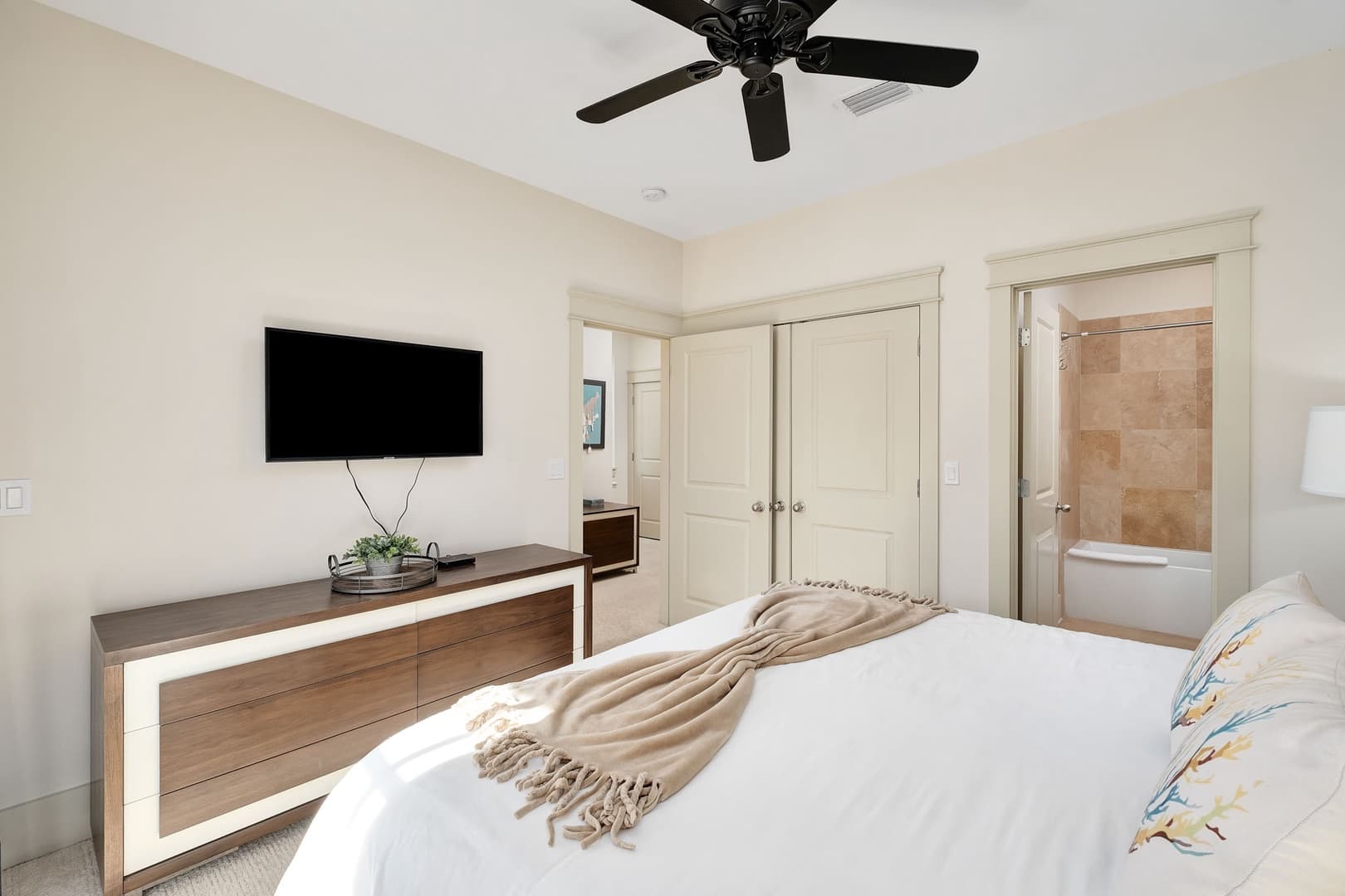 North Winston Villa - Image 15