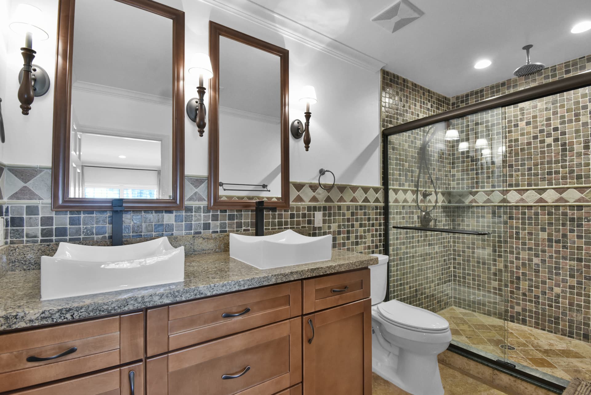 Diane House - Image 26