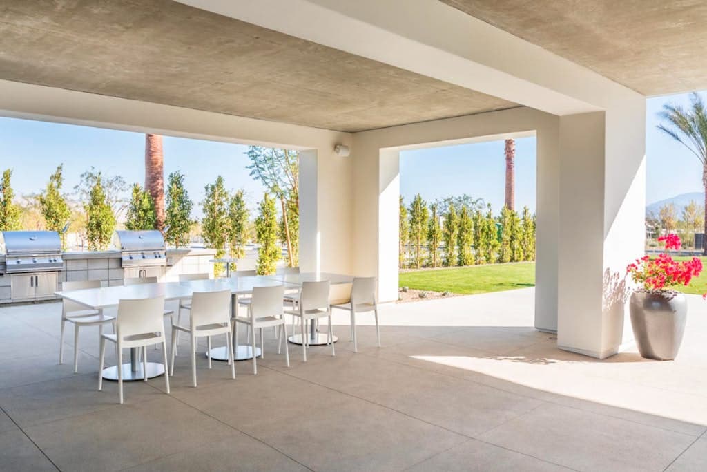 Majestic Mountain View - Image 39