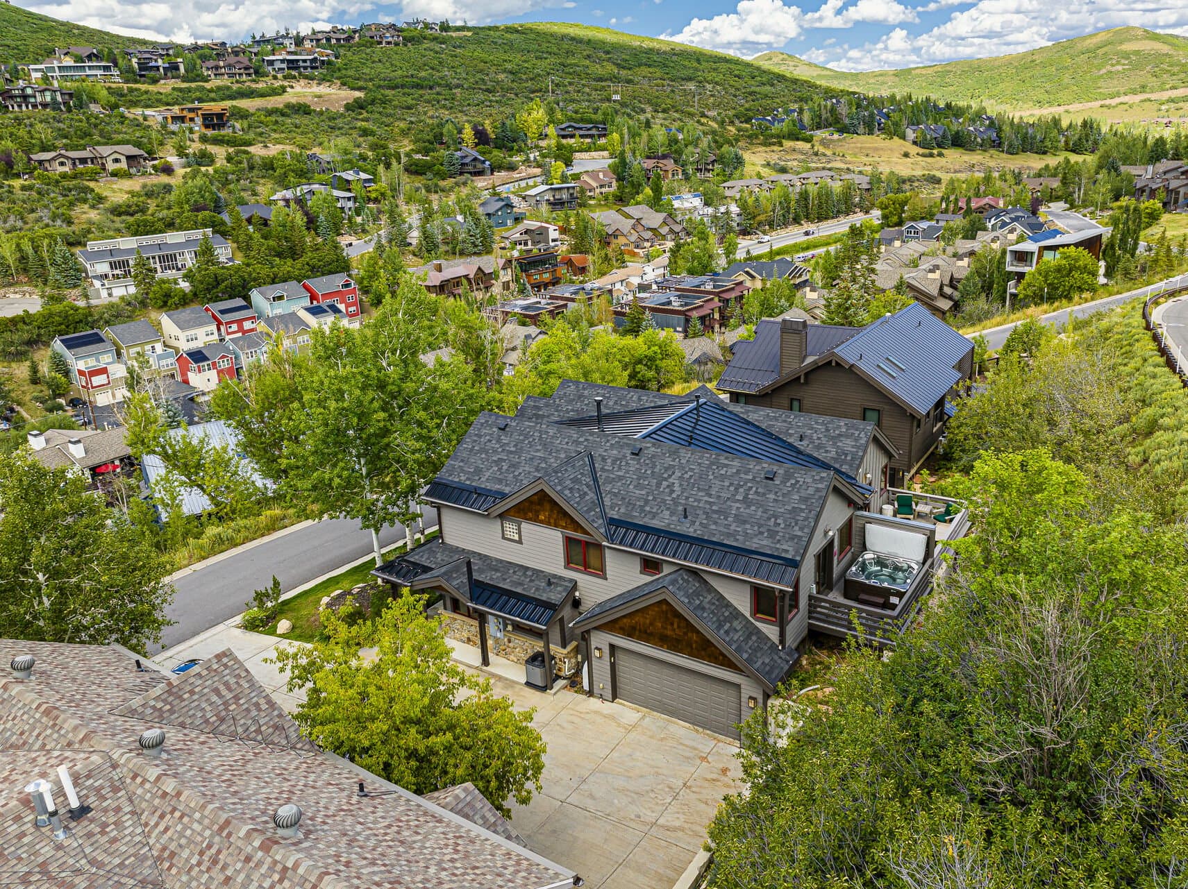 Rossie Hill - Image 3