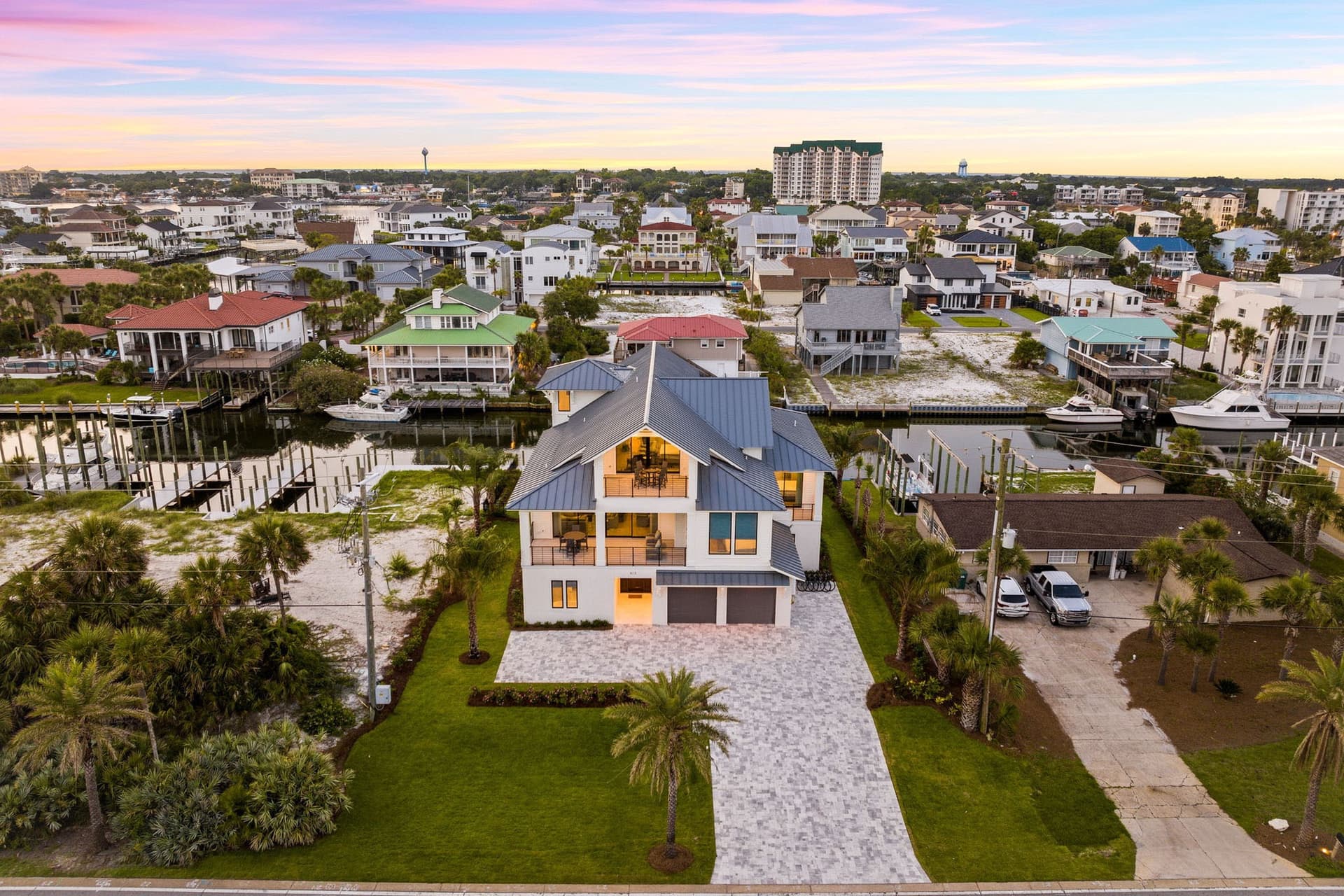 Destin Boathouse - Image 16