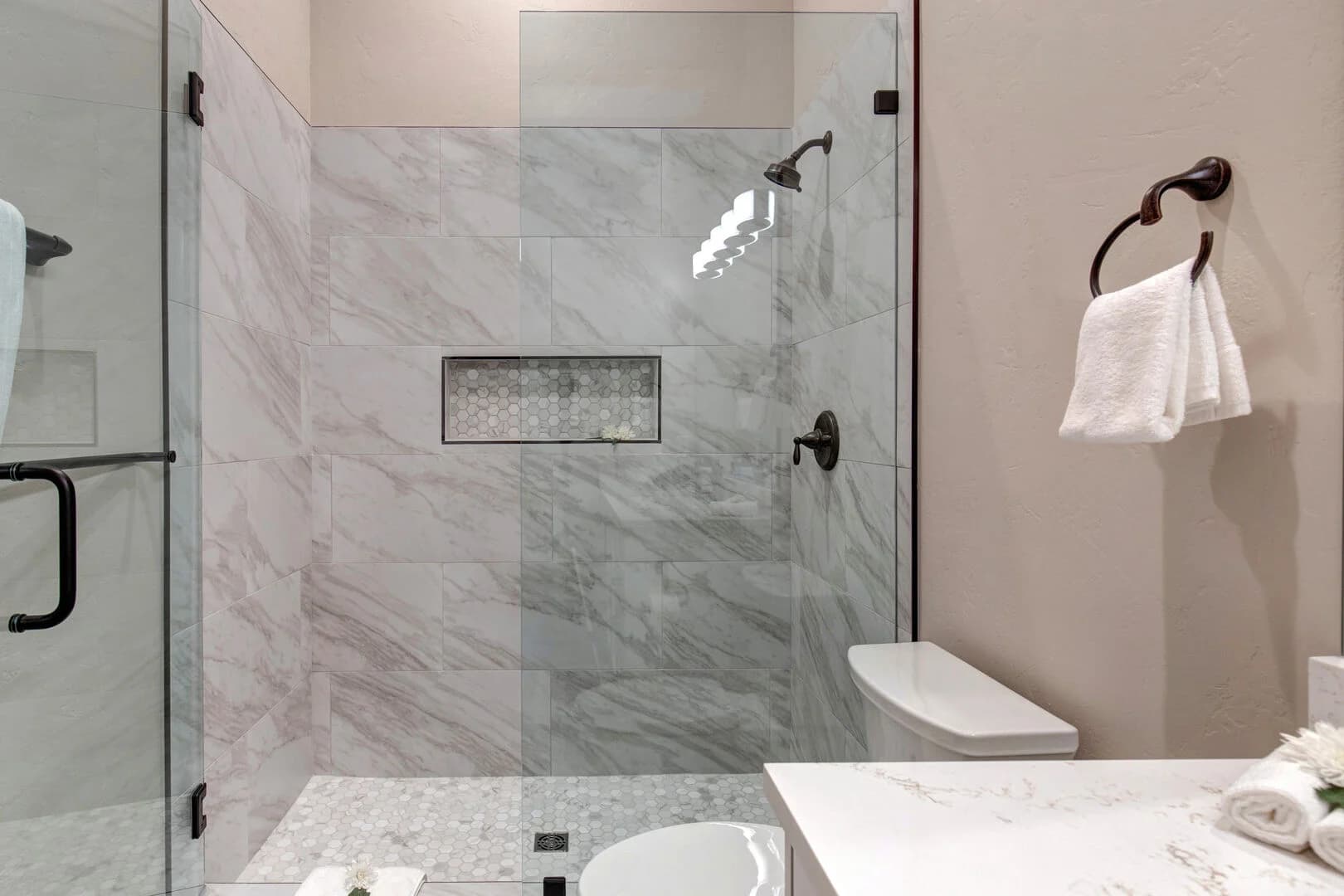 Oak Haven - Image 21