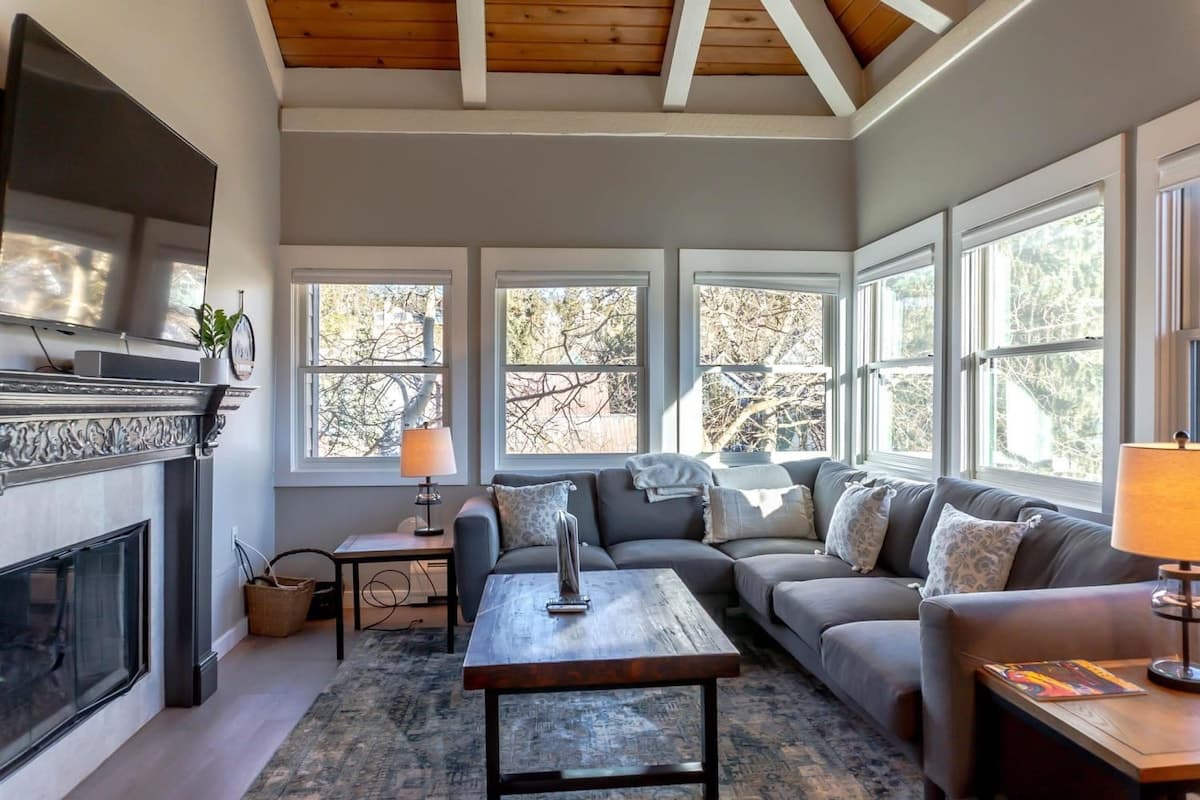 Summit Glow - Image 1