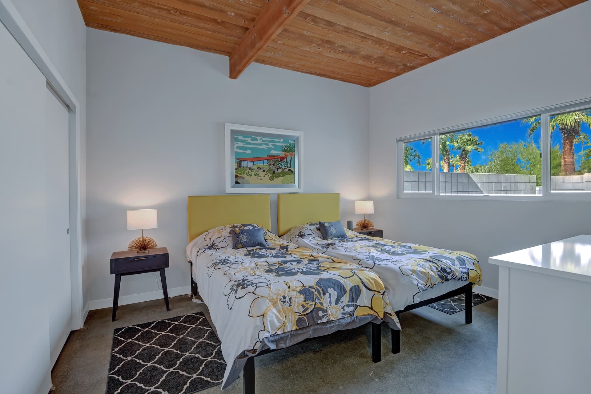 Mid Century Meiselman Home - Image 12