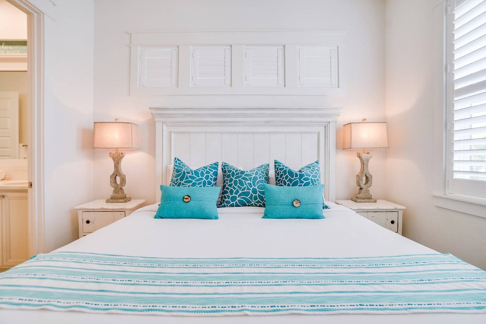 Cake By The Ocean - Image 15