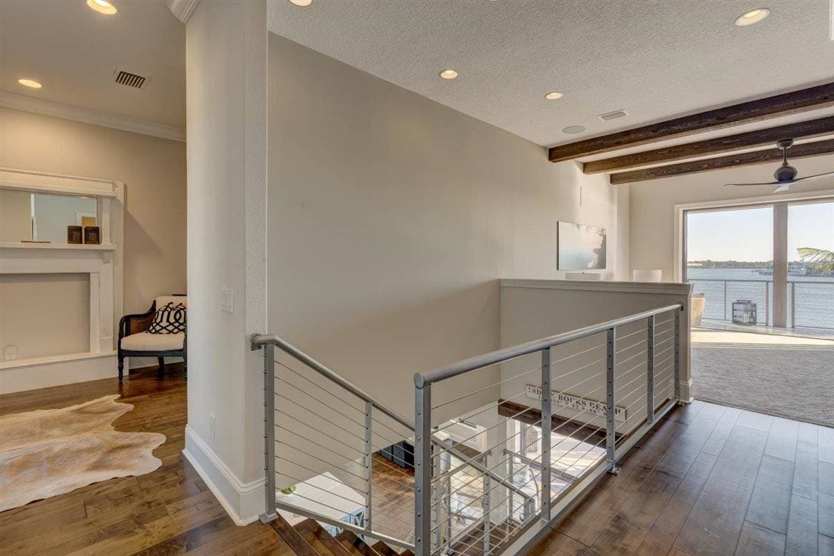 Bayside Paradise Mansion - Image 39