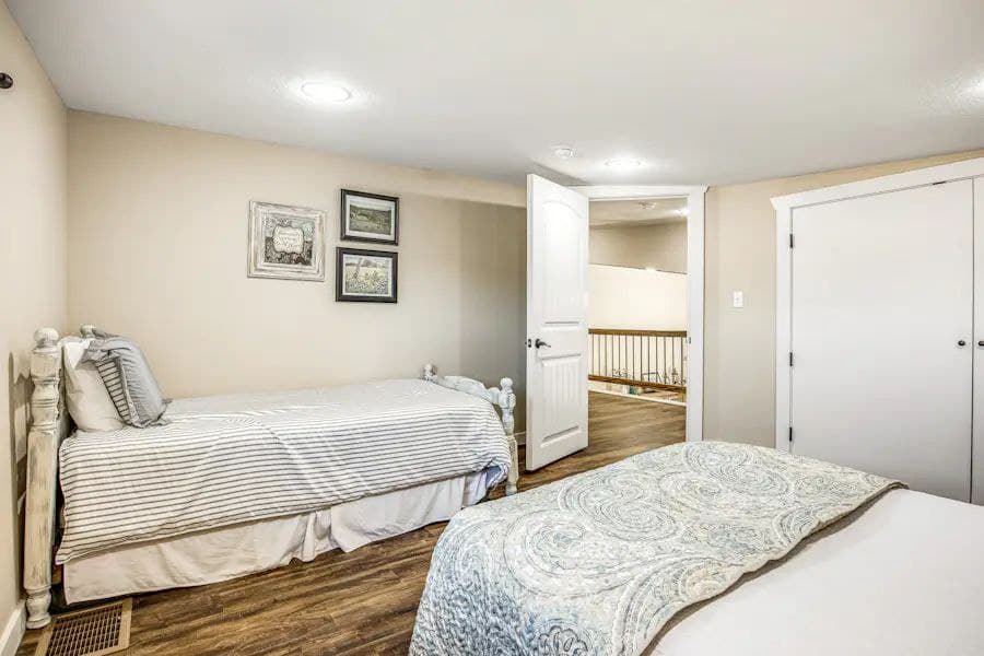 The Escape at Hilltop - Image 26