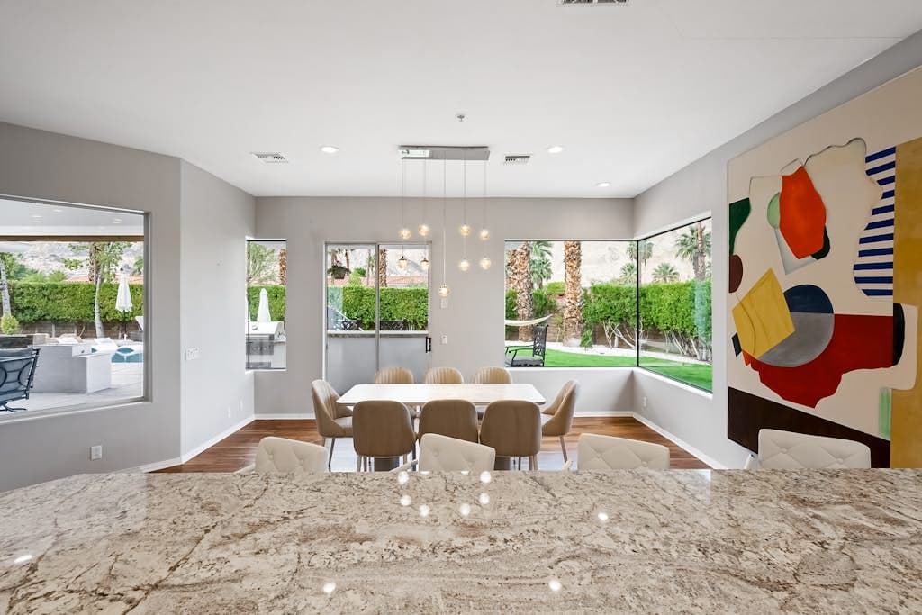 Palm Springs Villa - Image 8