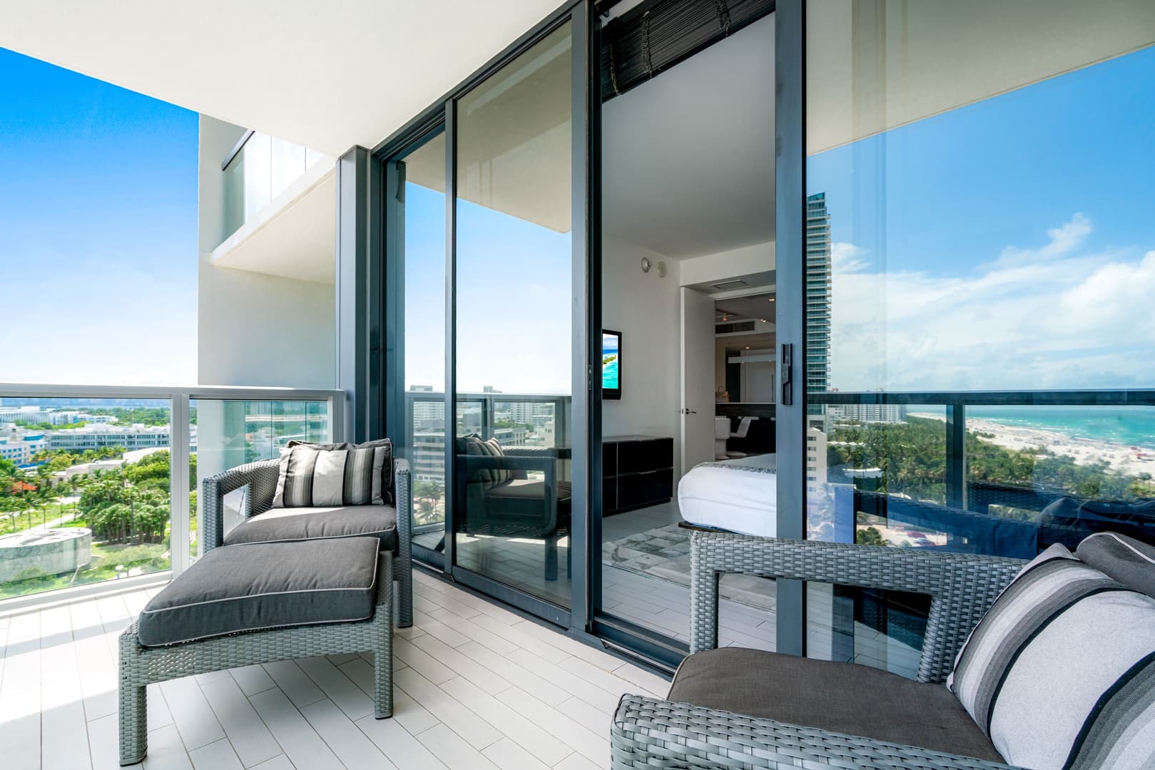 W South Beach Residence #1114 - Image 3