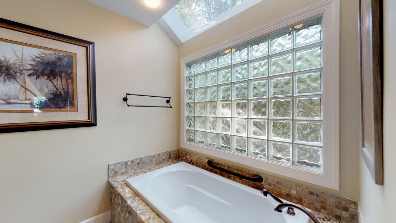 Midstream House - Image 13