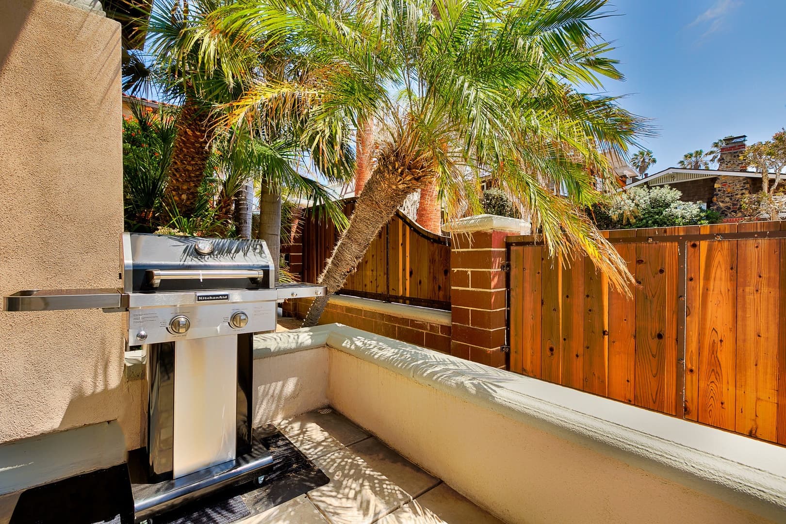 Spanish Palms Home - Image 25