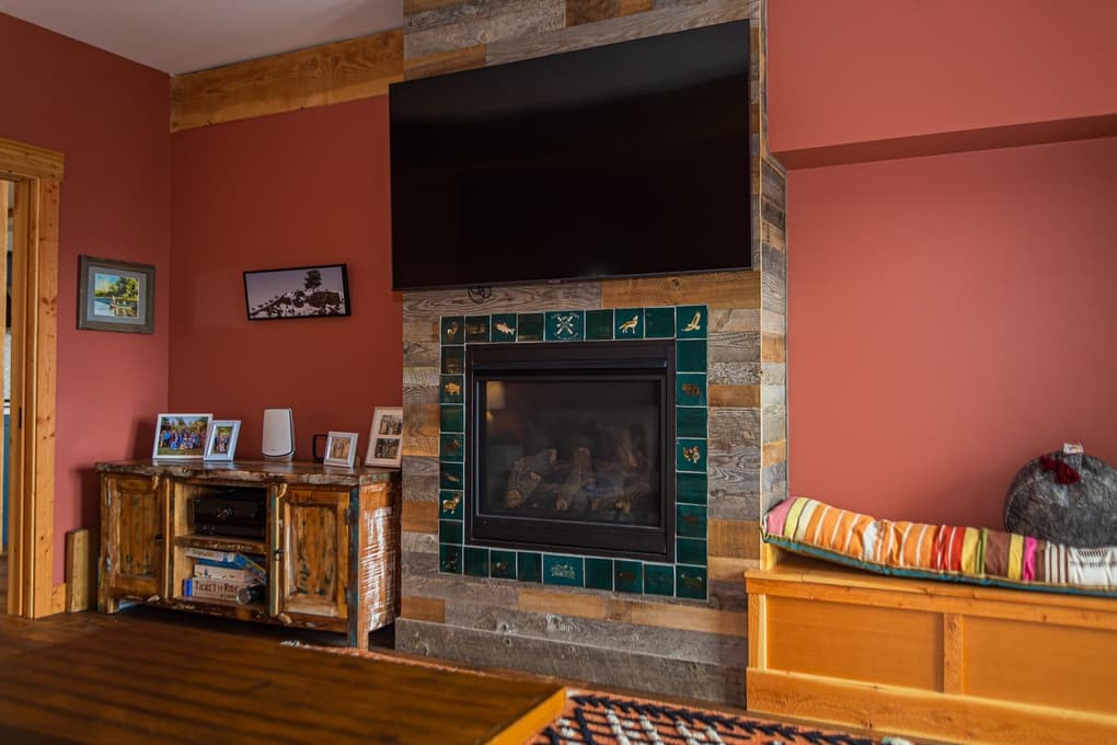 Lost Trails - Image 36