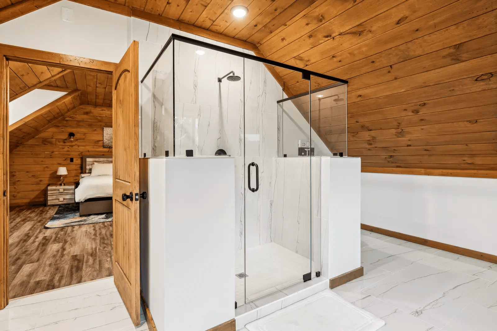 Royal Pool Retreat - Image 19