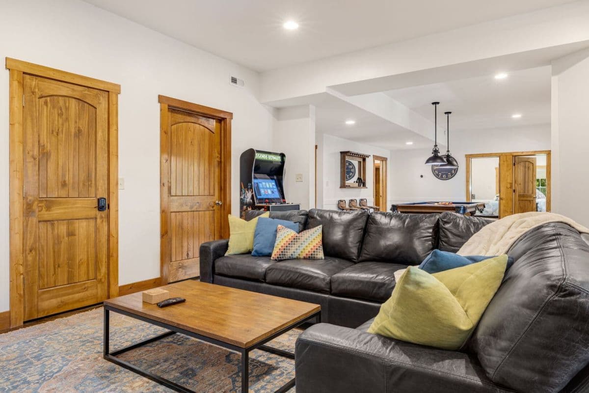 The Huntly Estate - Image 138