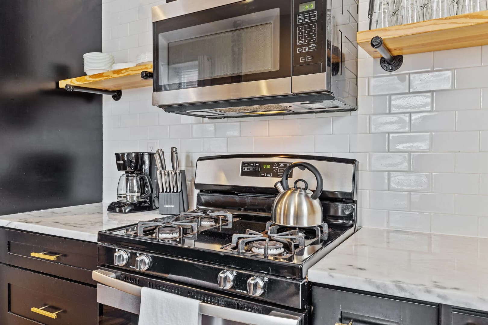 Designer Townhome - Image 6