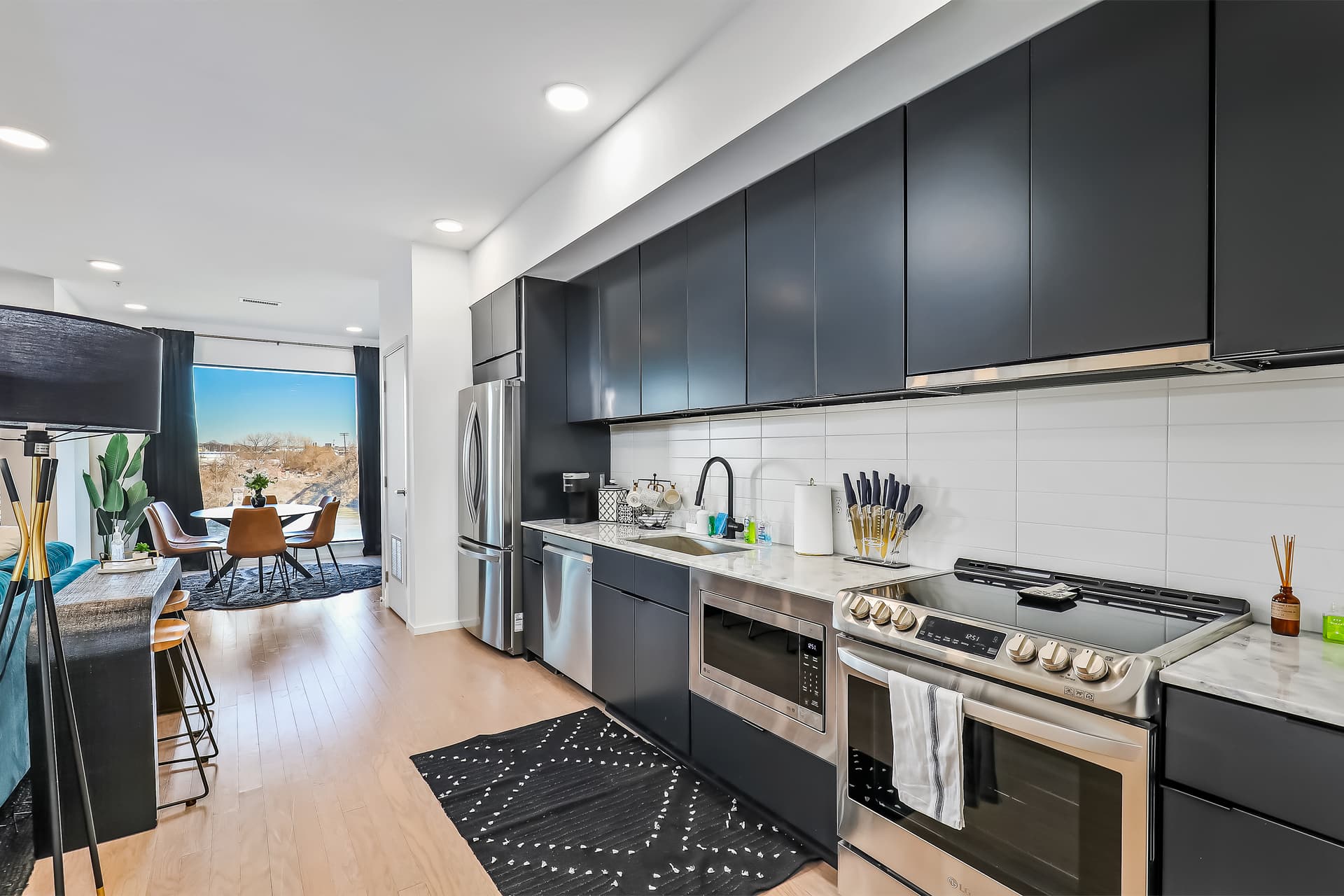 Kick Your Boots Off - Image 2