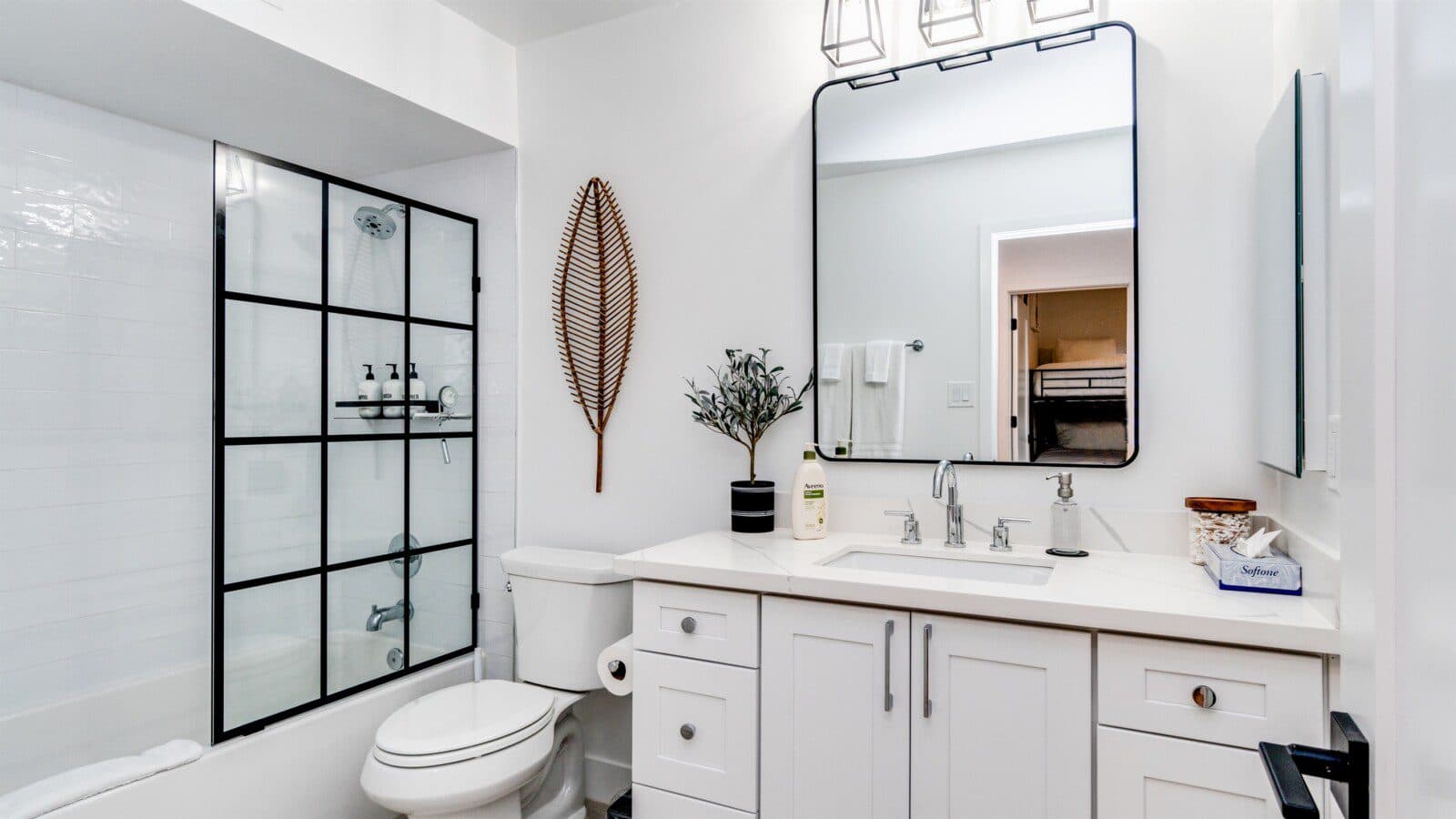 Elegance on the Green - Image 33