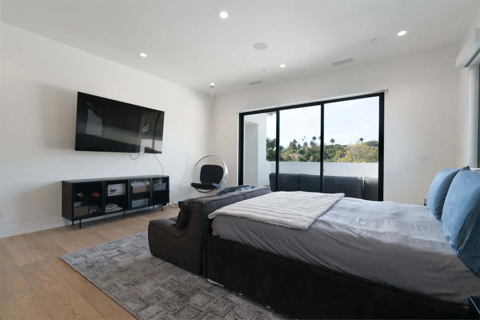 Garland Estate - Image 18