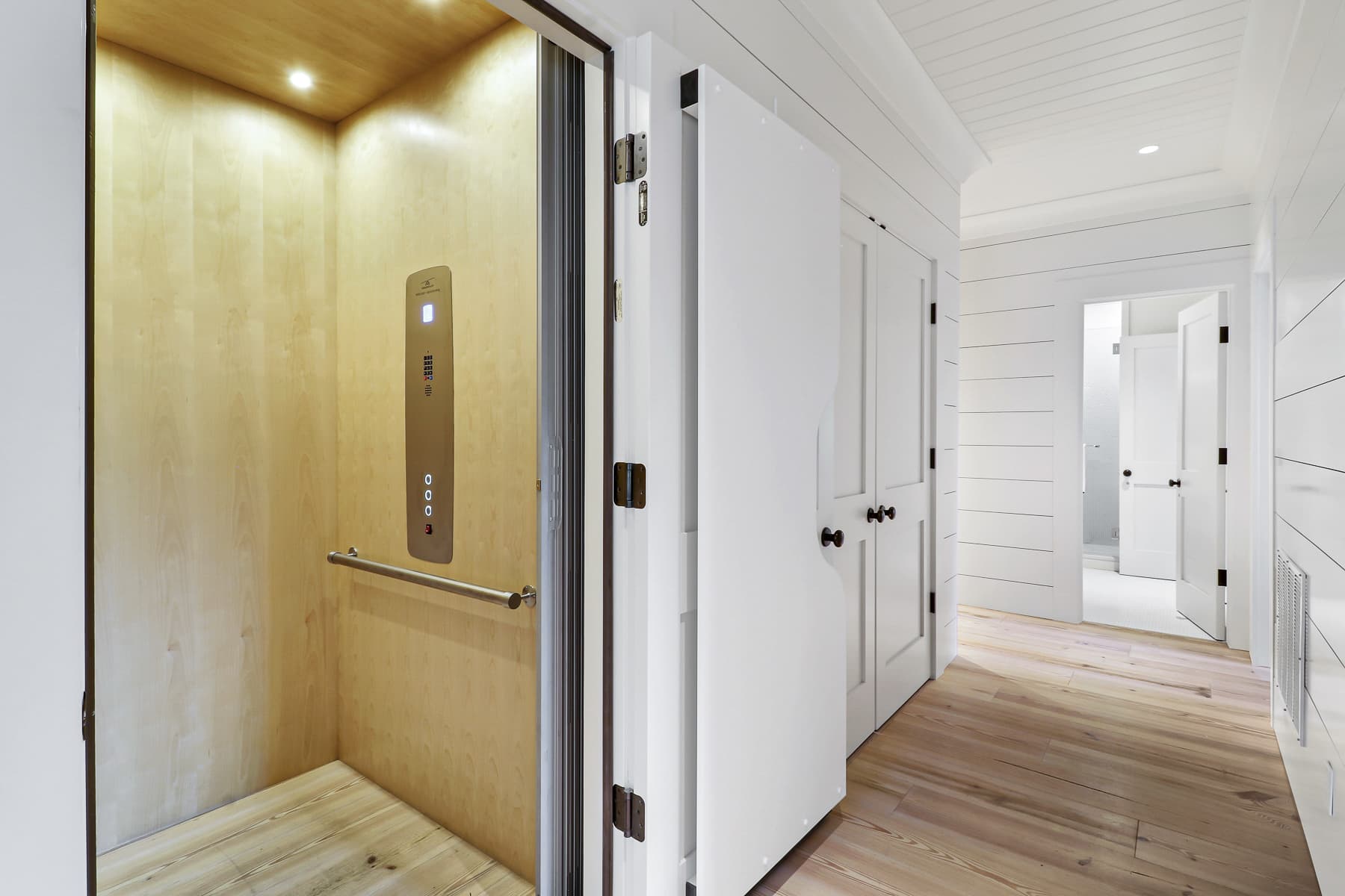 Cassina Sands - Image 43