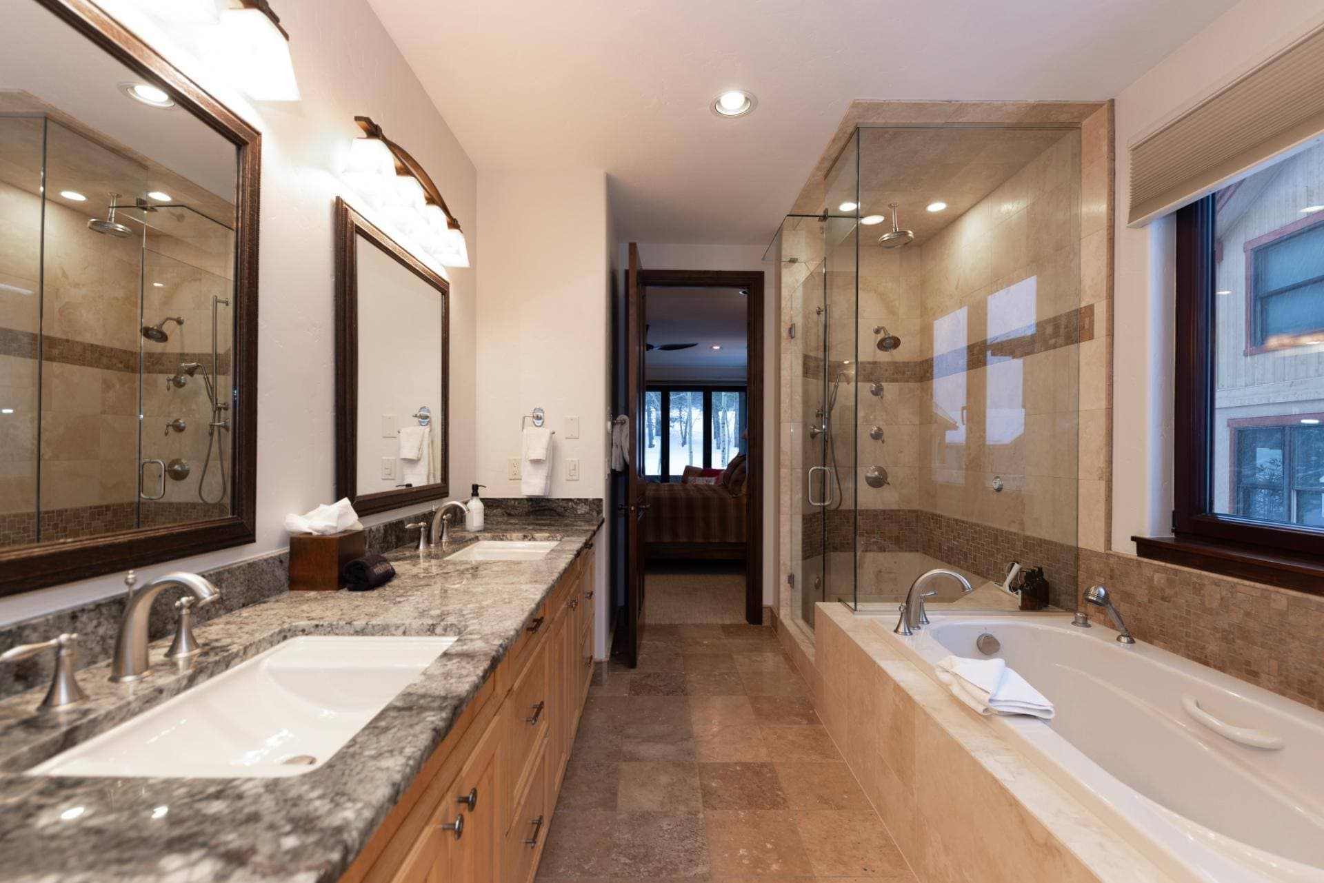 Bee Line Escape - Image 15