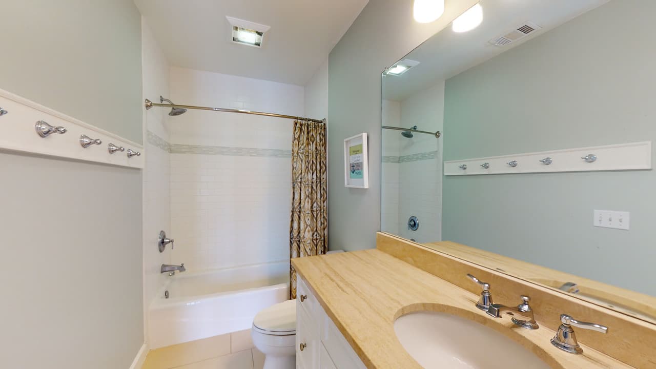 Blue Court Place - Image 23