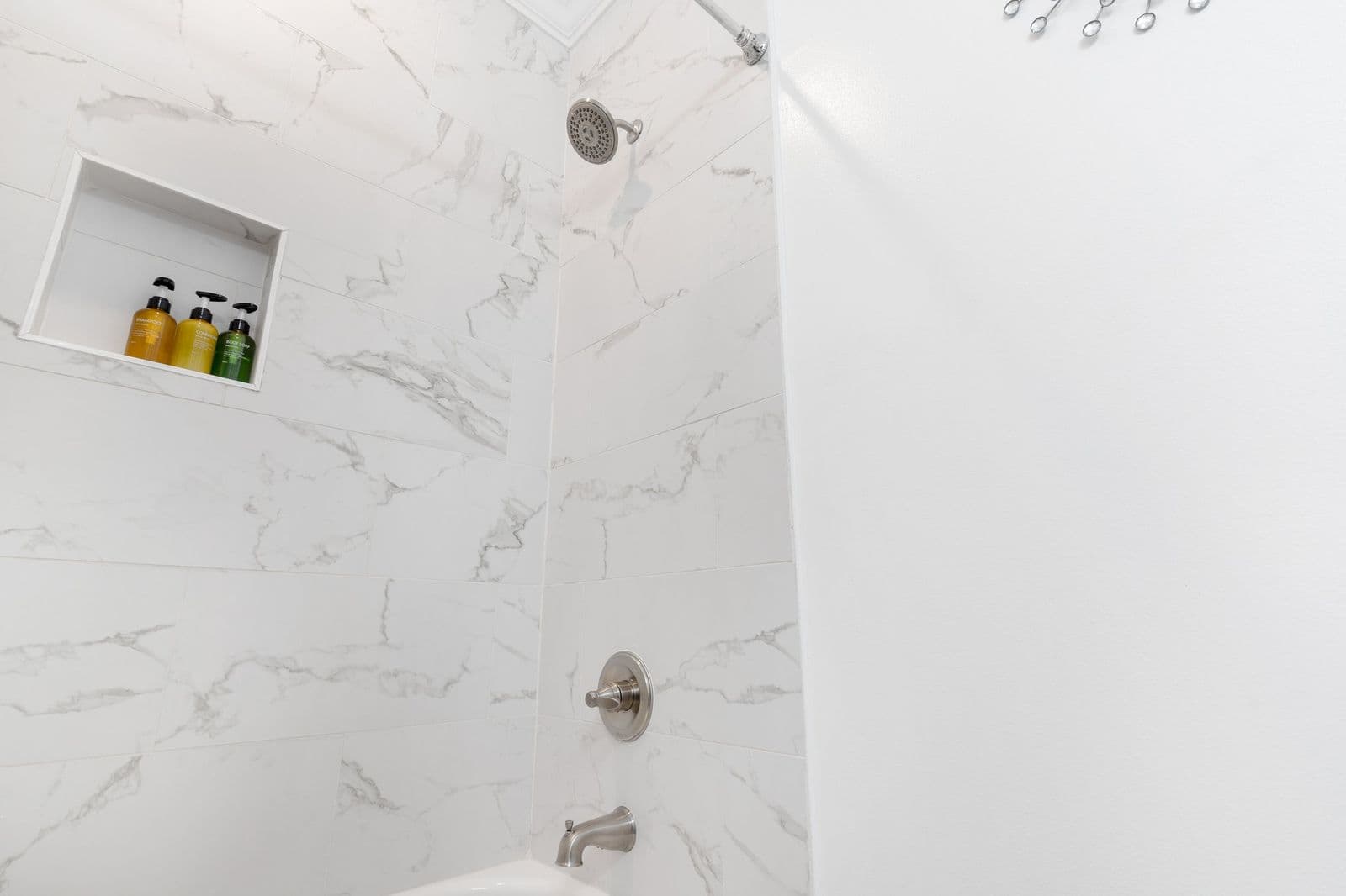 Exquisite Mid-City House - Image 11