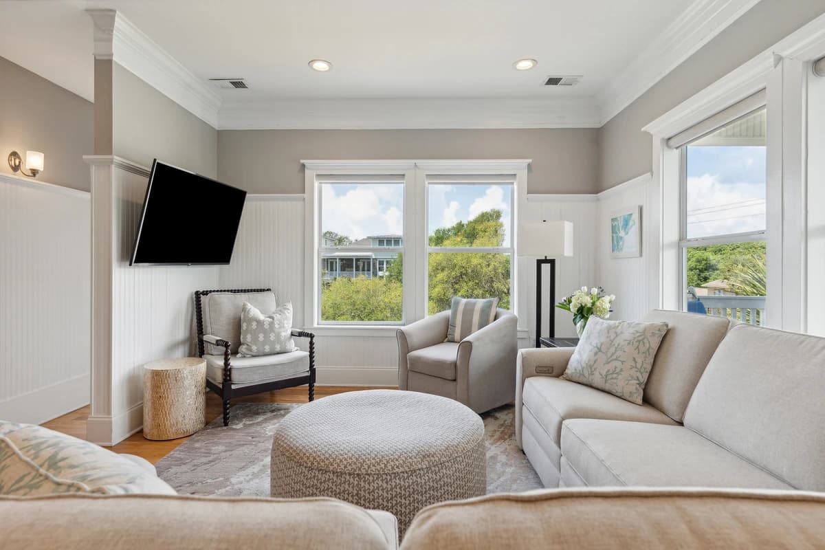 Cameron Palms - Image 3