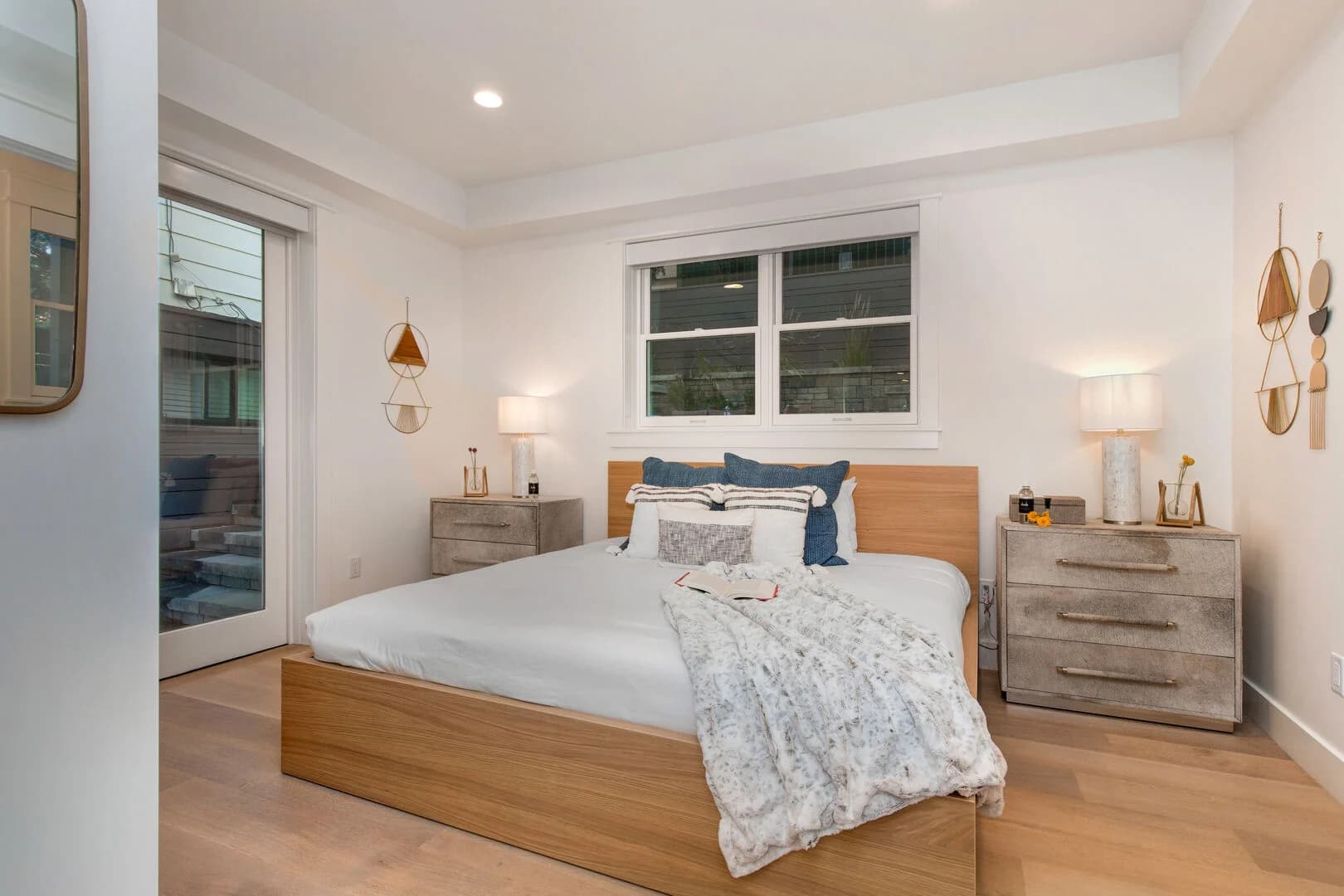 Avenue House - Image 25