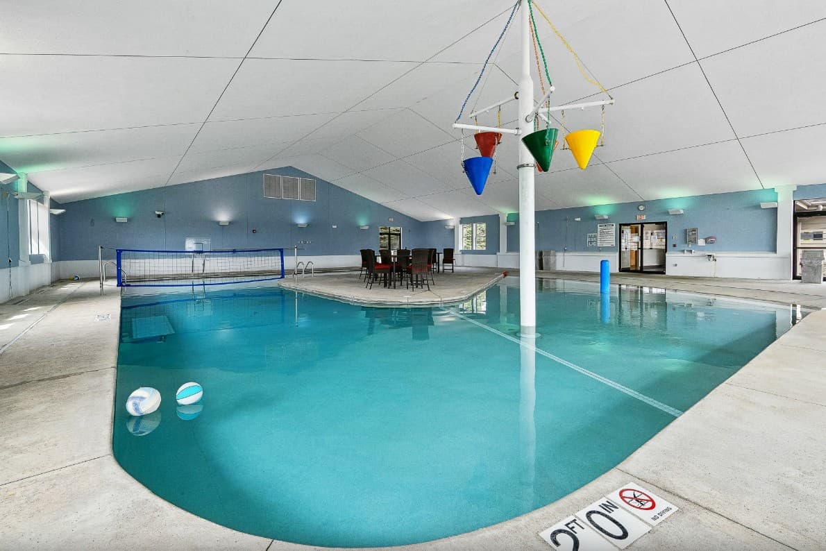 Glenlo Vines - Image 2