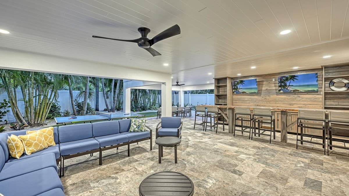 Tropical Oasis - Image 40