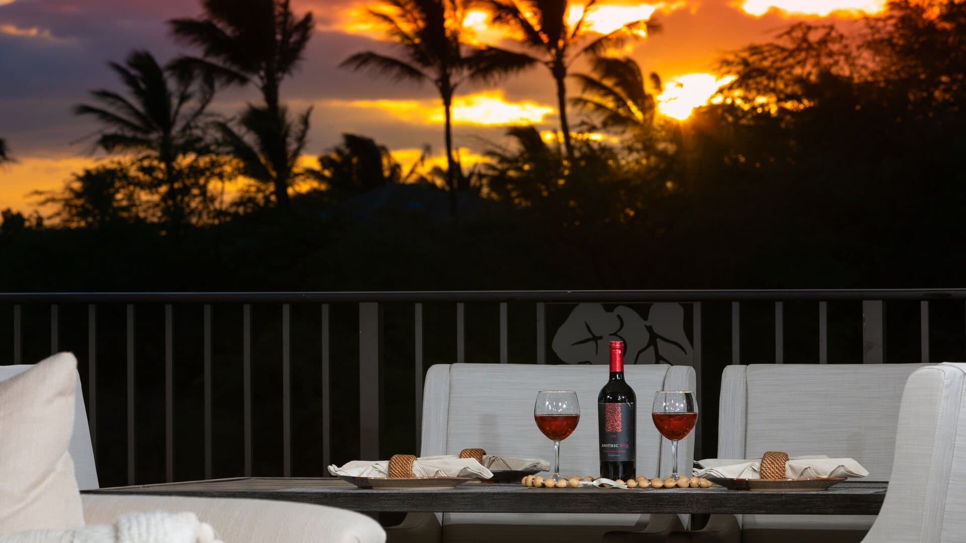 Hawaii Roma - Image 24