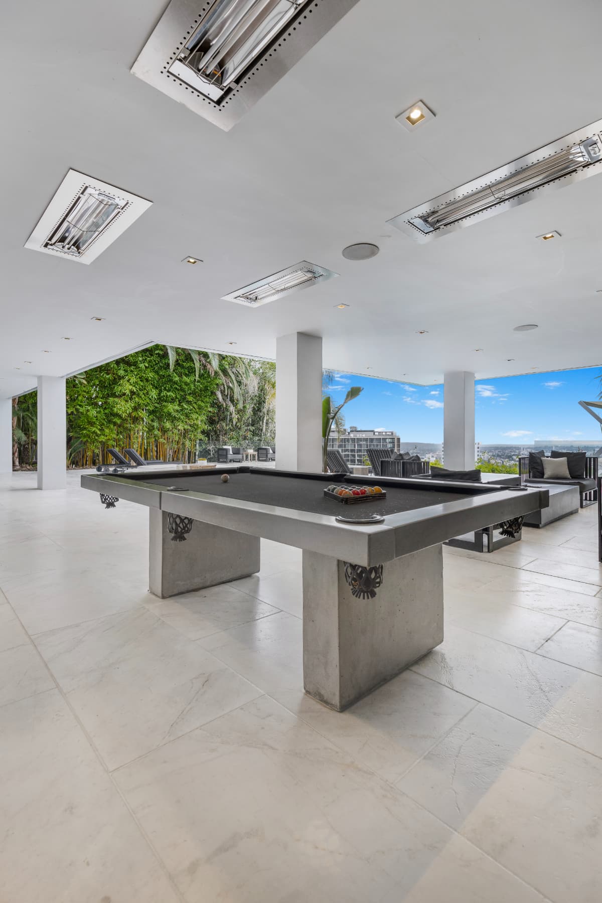 St Ives Modern - Image 39