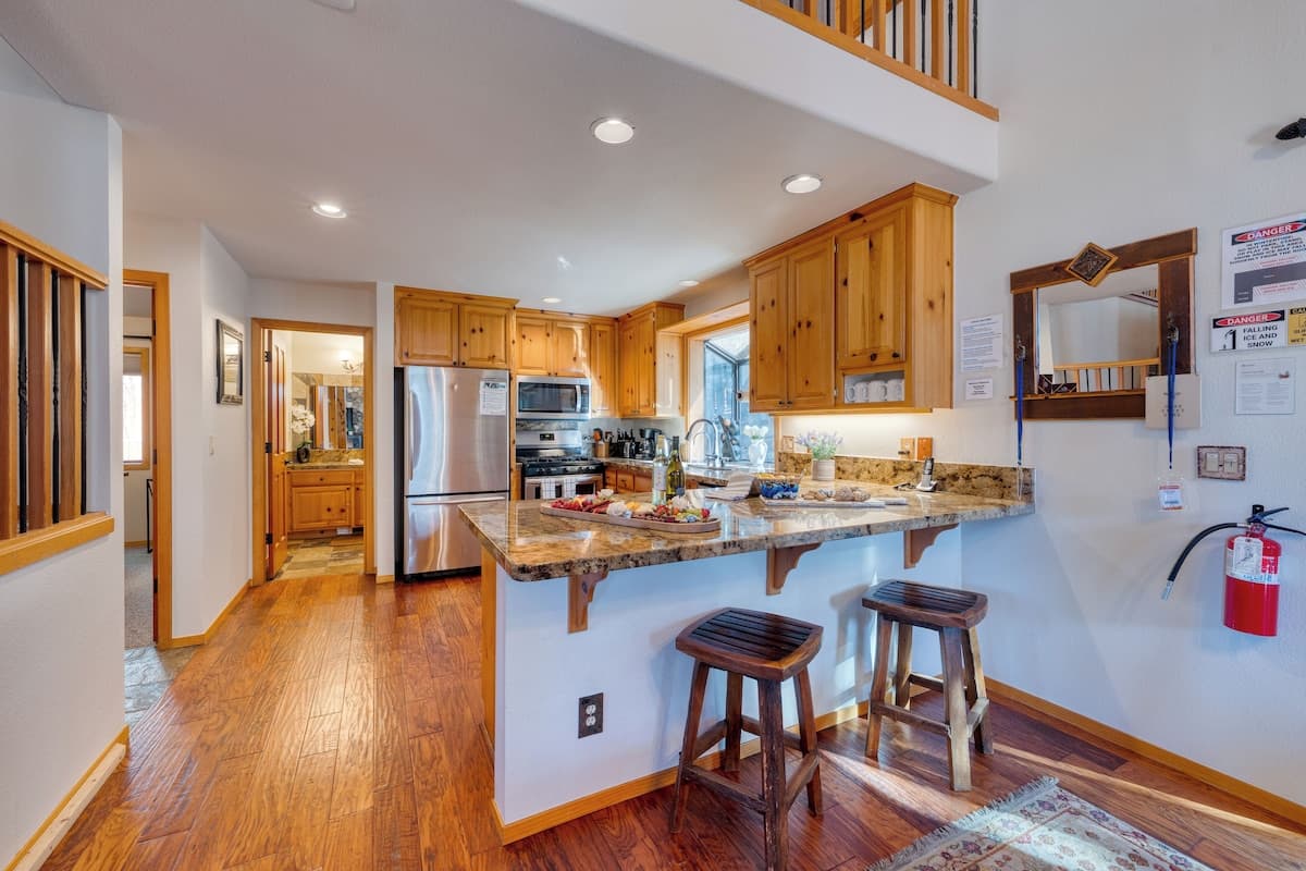 Alpenglow Chalet - Image 5